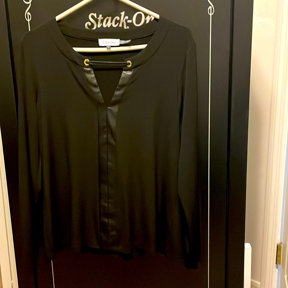 Calvin Klein long sleeve shirt size large